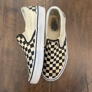 Checker vans size 8